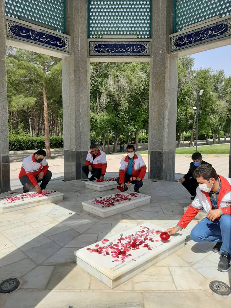 تجدید میثاق با آرمان های شهدا در دومین روز از هفته هلال